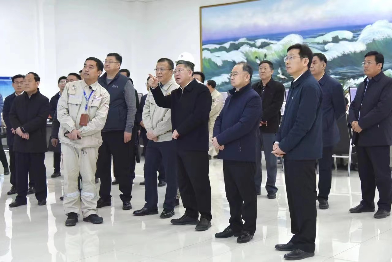 山東省副省長周立偉赴中海瀝青調研航譜時代氣體泄漏監測預警系統